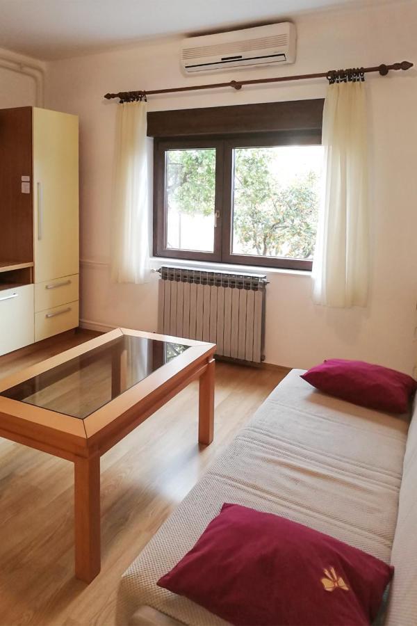 Apartments Silva Пула Екстер'єр фото